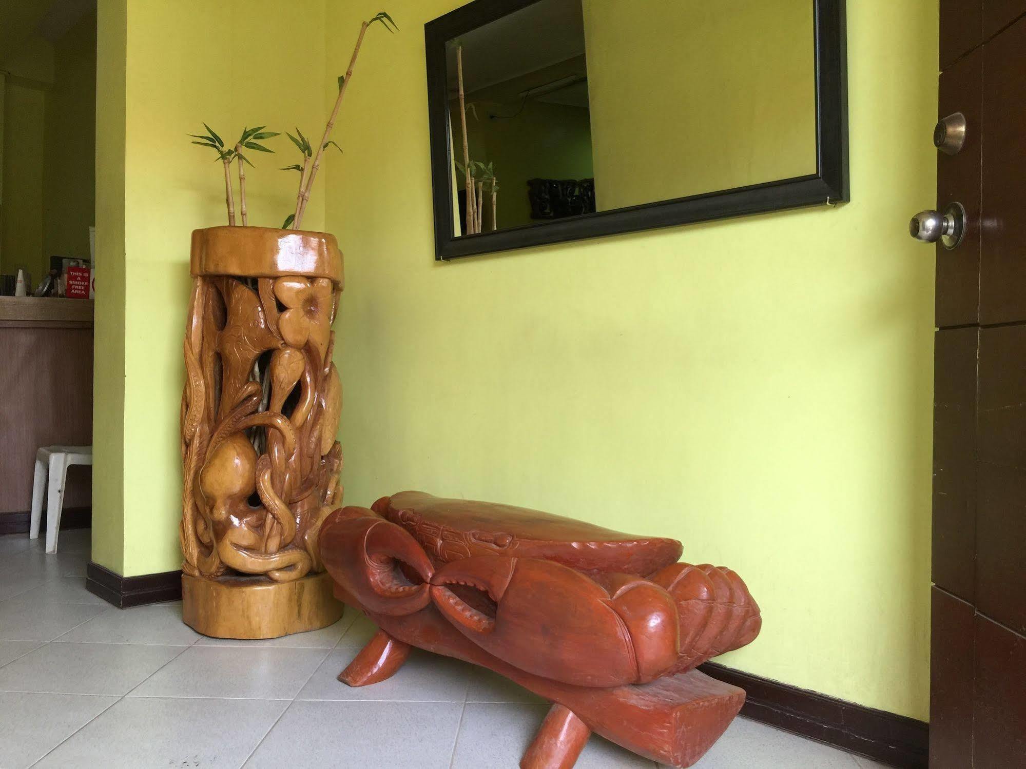 Luis Bay Travellers Lodge Coron Buitenkant foto