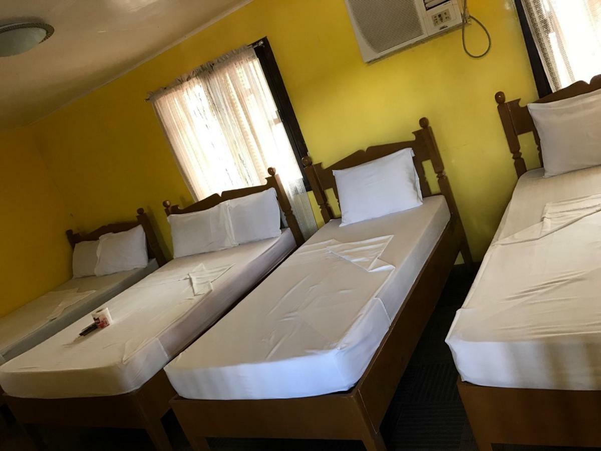 Luis Bay Travellers Lodge Coron Buitenkant foto